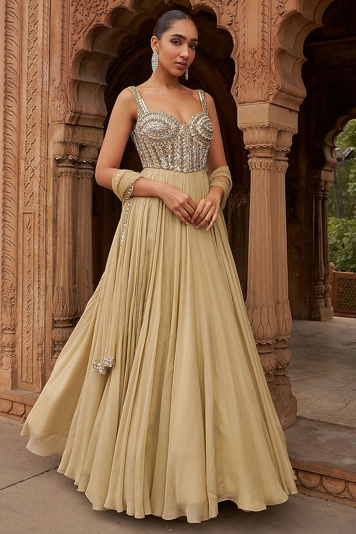 Golden Net & Organza Embroidered Corset Engagement Gown With Dupatta by Nidhika Shekhar at Pernia's Pop Up Shop