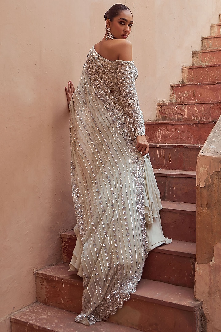 Silver Foil Georgette Embroidered Reception Saree Set by Nidhika Shekhar at Pernia's Pop Up Shop
