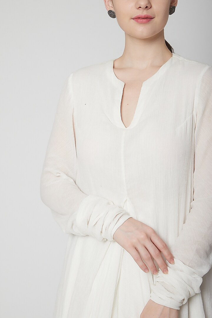 White Draped Cotton Kurta by Nidhika Shekhar at Pernia's Pop Up Shop