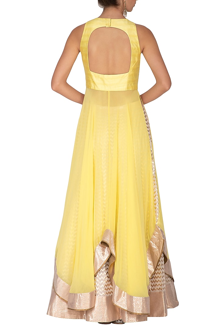 Yellow Embroidered Wedding Lehenga Set by Nidhika Shekhar at Pernia's Pop Up Shop