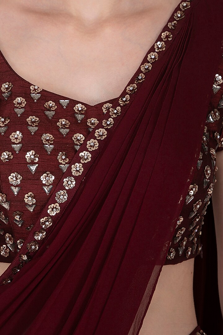 Maroon Georgette Pre-Draped Wedding Saree Set by Nidhika Shekhar at Pernia's Pop Up Shop