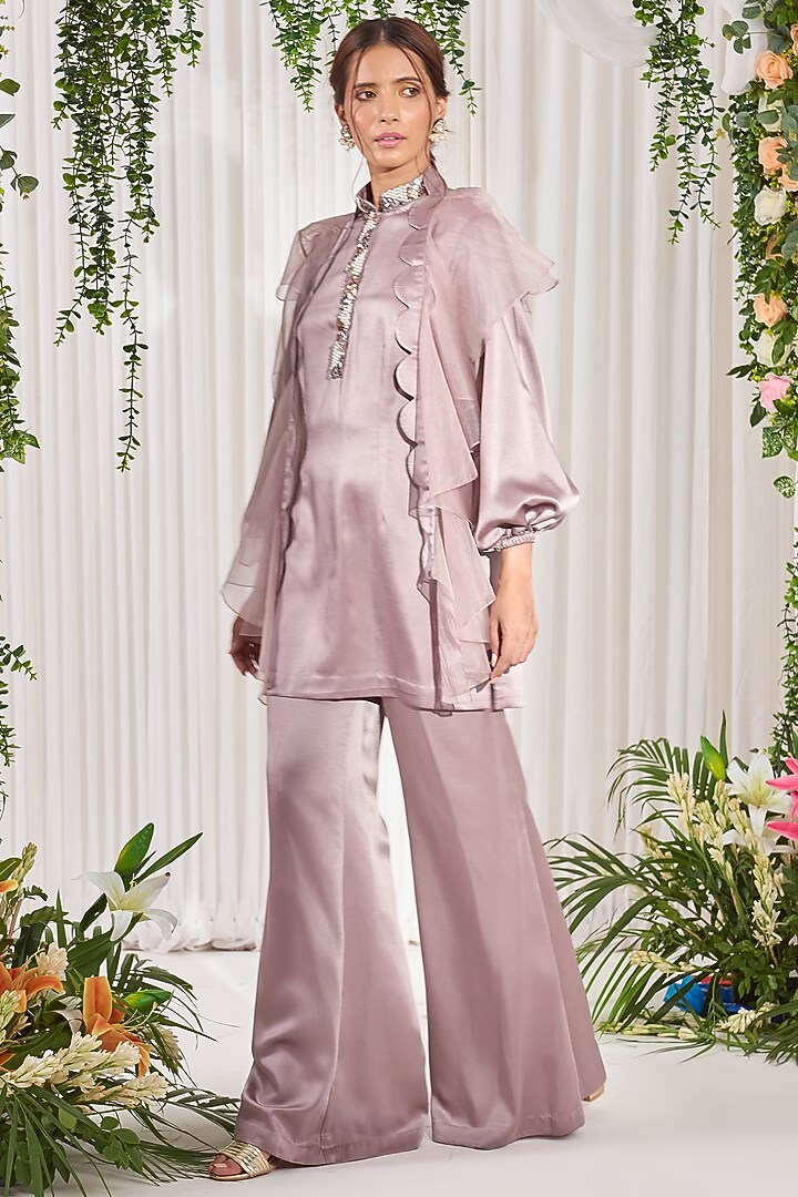 Nude Hand Embroidered Kurta Set by Nidhika Shekhar at Pernia's Pop Up Shop