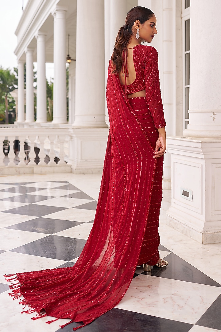 Red Georgette Sequins Embroidered Reception Saree Set by Nidhika Shekhar at Pernia's Pop Up Shop