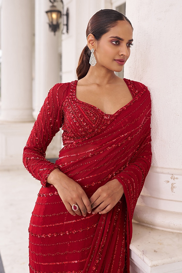 Red Georgette Sequins Embroidered Reception Saree Set by Nidhika Shekhar at Pernia's Pop Up Shop
