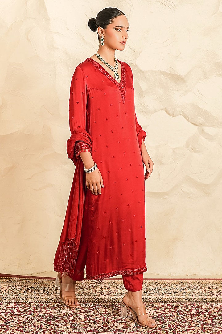 Red Satin Embroidered Kurta Set by Nidhika Shekhar at Pernia's Pop Up Shop
