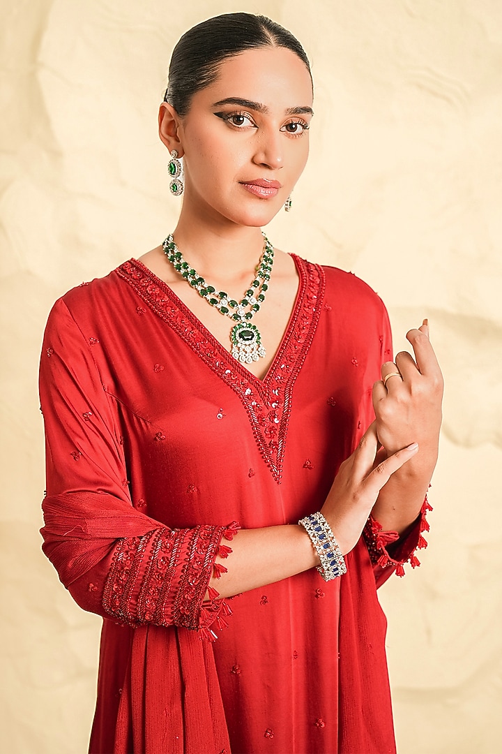 Red Satin Embroidered Kurta Set by Nidhika Shekhar at Pernia's Pop Up Shop
