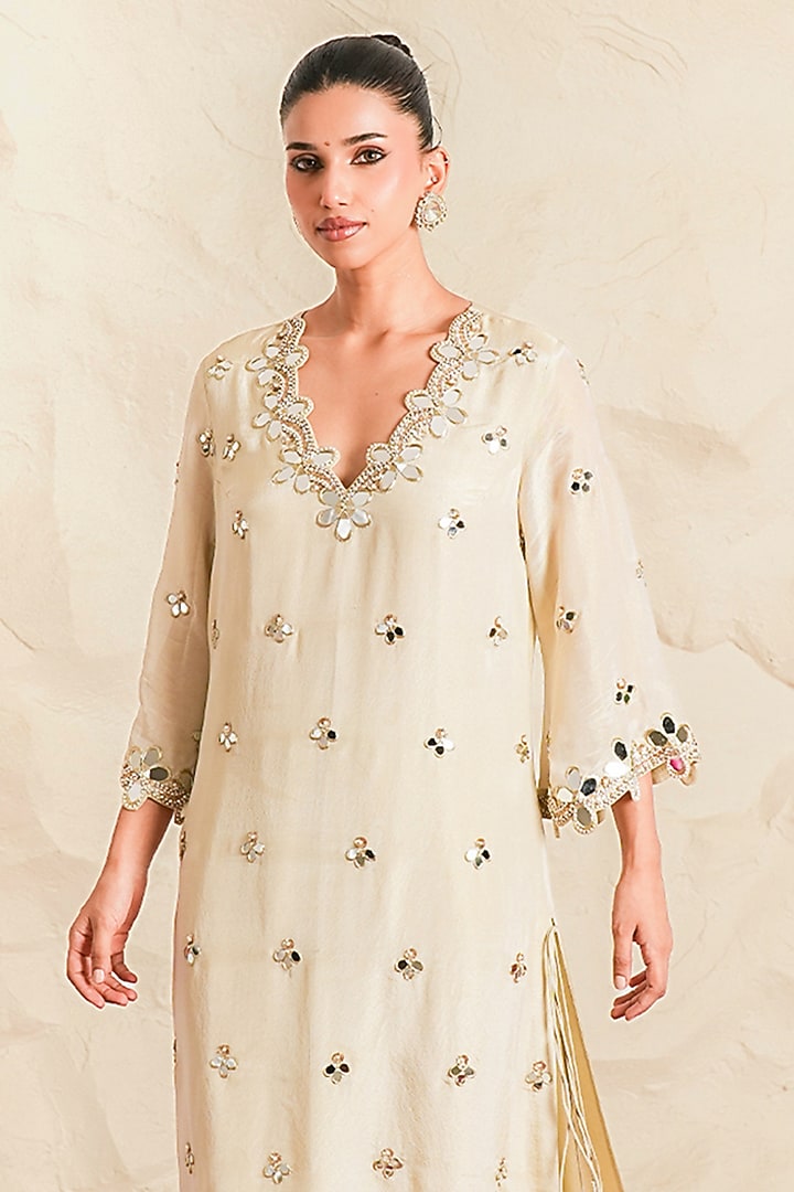 Grey Foil Georgette Mirror Embroidered Kurta Set by Nidhika Shekhar at Pernia's Pop Up Shop