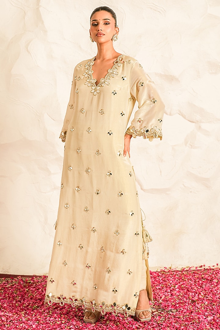 Grey Foil Georgette Mirror Embroidered Kurta Set by Nidhika Shekhar at Pernia's Pop Up Shop