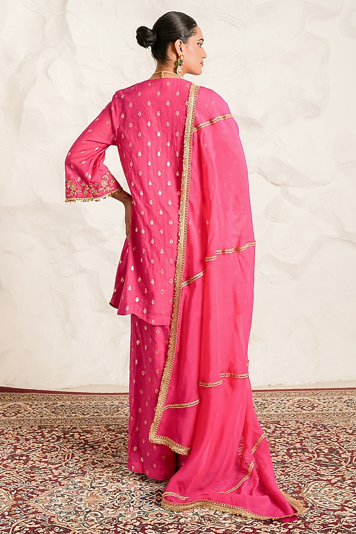 Hot Pink Chanderi Zari Embroidered Short Kurta Set by Nidhika Shekhar at Pernia's Pop Up Shop