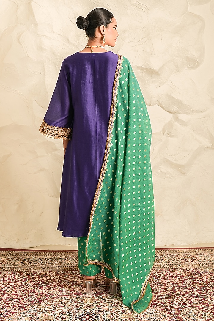 Purple Chanderi Embroidered Kurta Set by Nidhika Shekhar at Pernia's Pop Up Shop