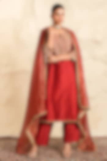 Red Chanderi Embroidered Kurta Set by Nidhika Shekhar at Pernia's Pop Up Shop