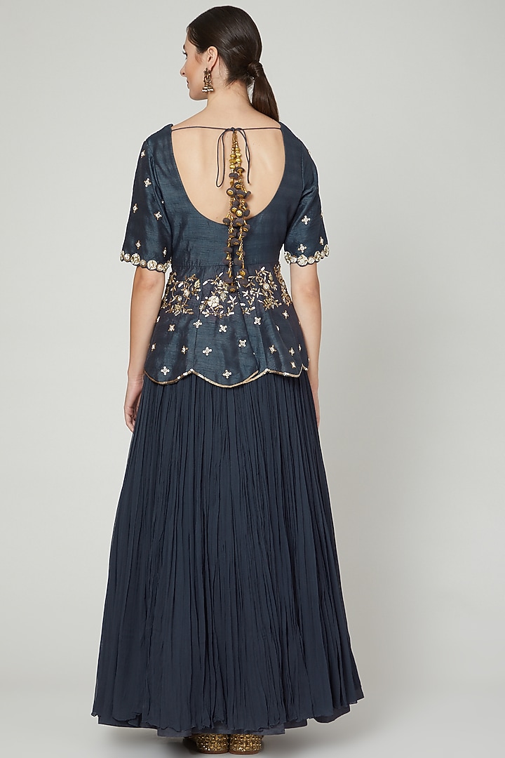 Grey Crinkled Georgette Wedding Lehenga Set by Nidhika Shekhar at Pernia's Pop Up Shop