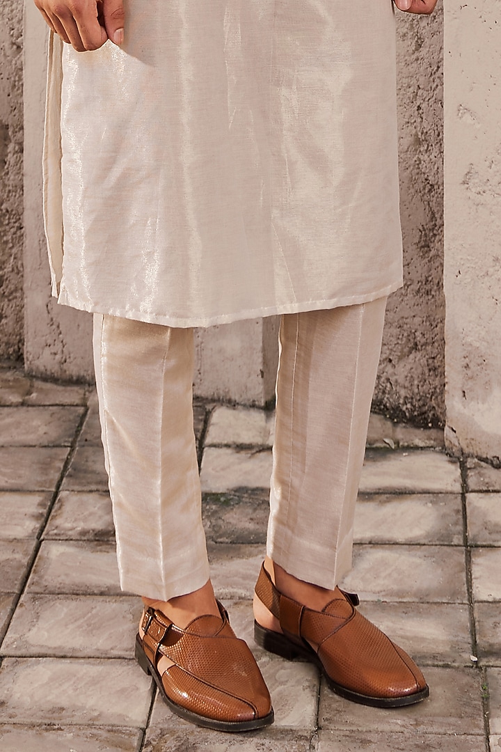 Ivory Silk Machine Embroidered Bundi Jacket Set by Nidhika Shekhar Men at Pernia's Pop Up Shop
