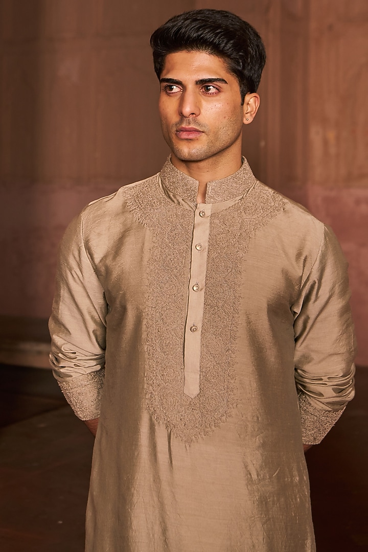 Sage Green Cotton Silk Dori Work Kurta Set by Nidhika Shekhar Men at Pernia's Pop Up Shop