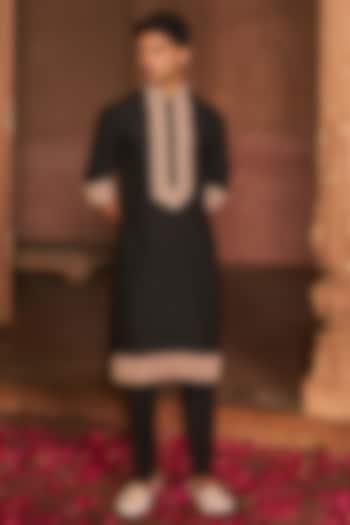 Black Chanderi & Cotton Silk Embellished Kurta Set by Nidhika Shekhar Men