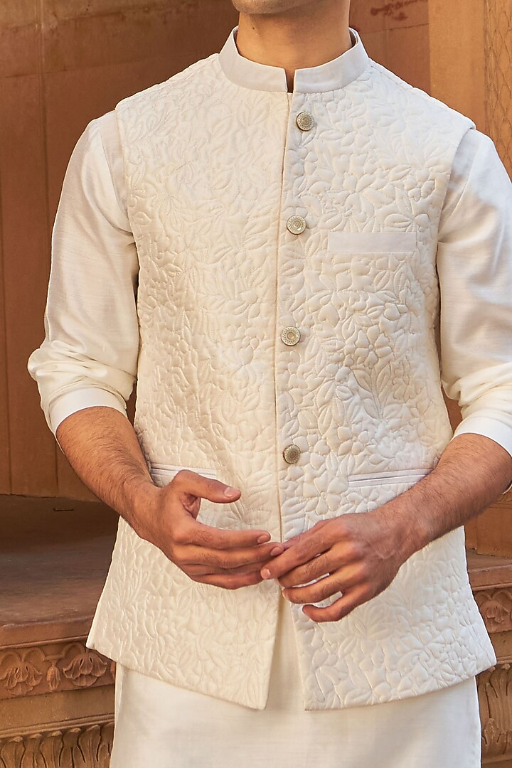 Ivory Cotton Silk & Silk Bundi Jacket Set by Nidhika Shekhar Men at Pernia's Pop Up Shop