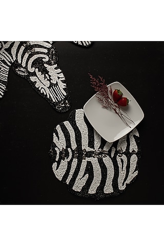 Black & White Beaded Table Mats (Set of 2) by HOUSE OF NEEBA