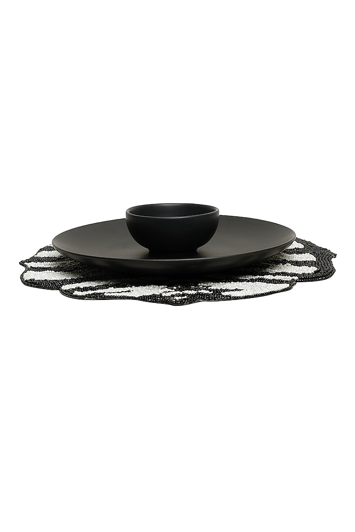 Black & White Beaded Table Mats (Set of 2) by HOUSE OF NEEBA at Pernia's Pop Up Shop