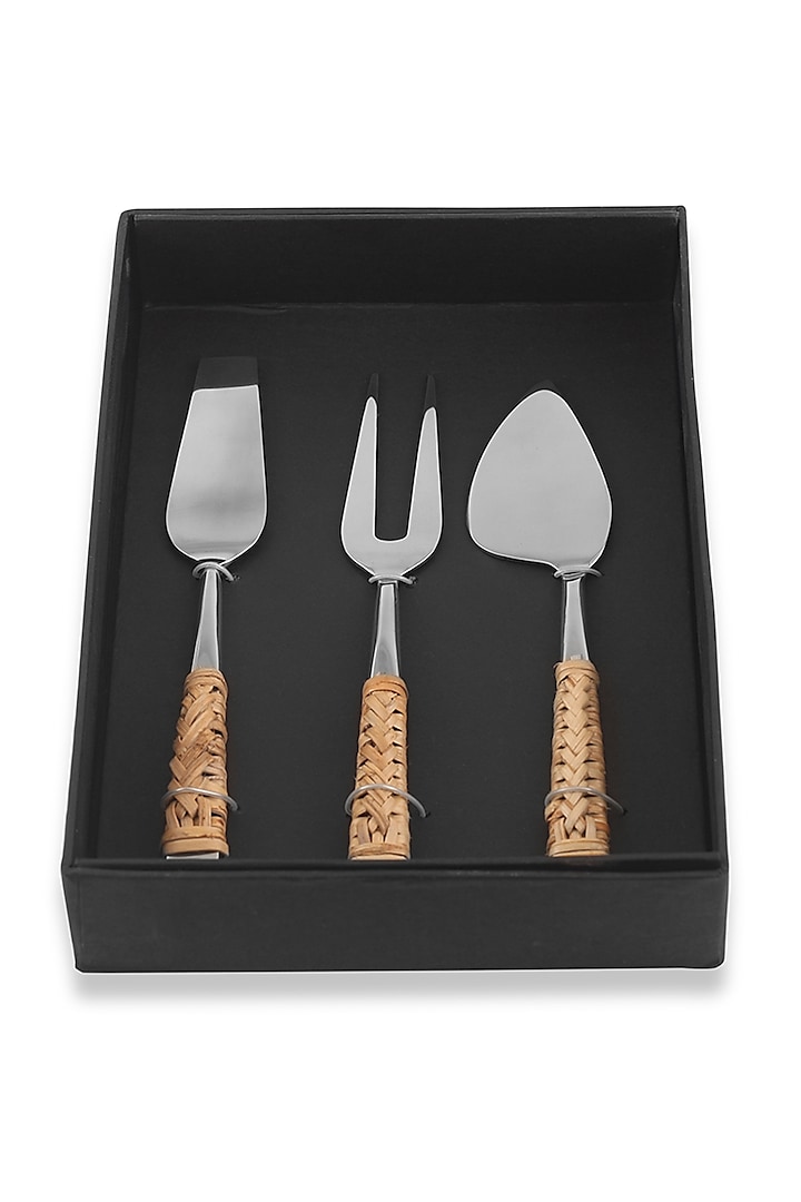 Brown Cane Cutlery Set (Set of 3) by HOUSE OF NEEBA