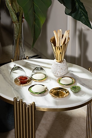 Gold Metal Plates (Set Of 4) by HOUSE OF NEEBA