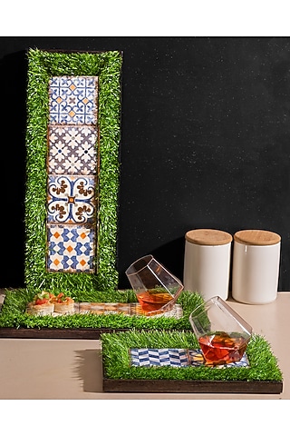 Green, Blue & White Mango Wood Moroccan Platter by HOUSE OF NEEBA