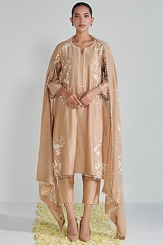 Rose Pink Chanderi Embroidered Kurta Set by Neelu Sethi