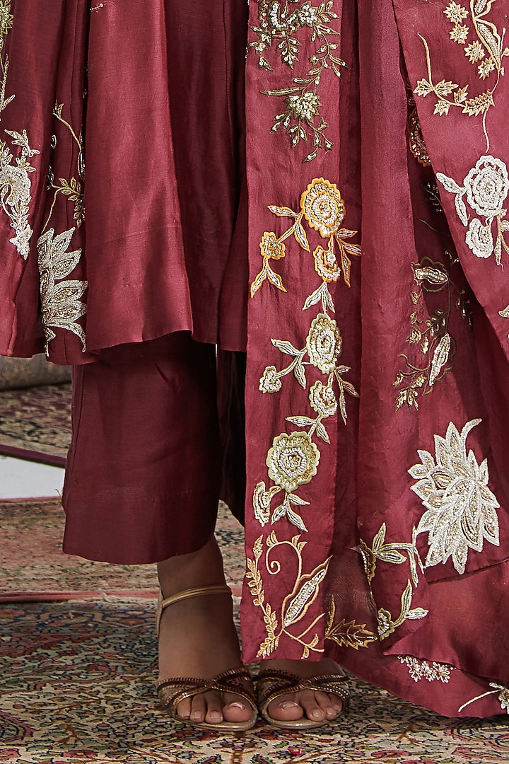 Wine Chanderi Embroidered Anarkali Set by Neelu Sethi at Pernia's Pop ...