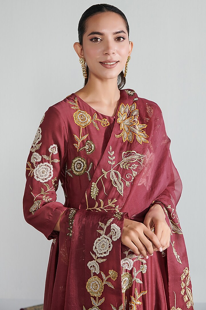 Wine Chanderi Embroidered Anarkali Set by Neelu Sethi at Pernia's Pop ...