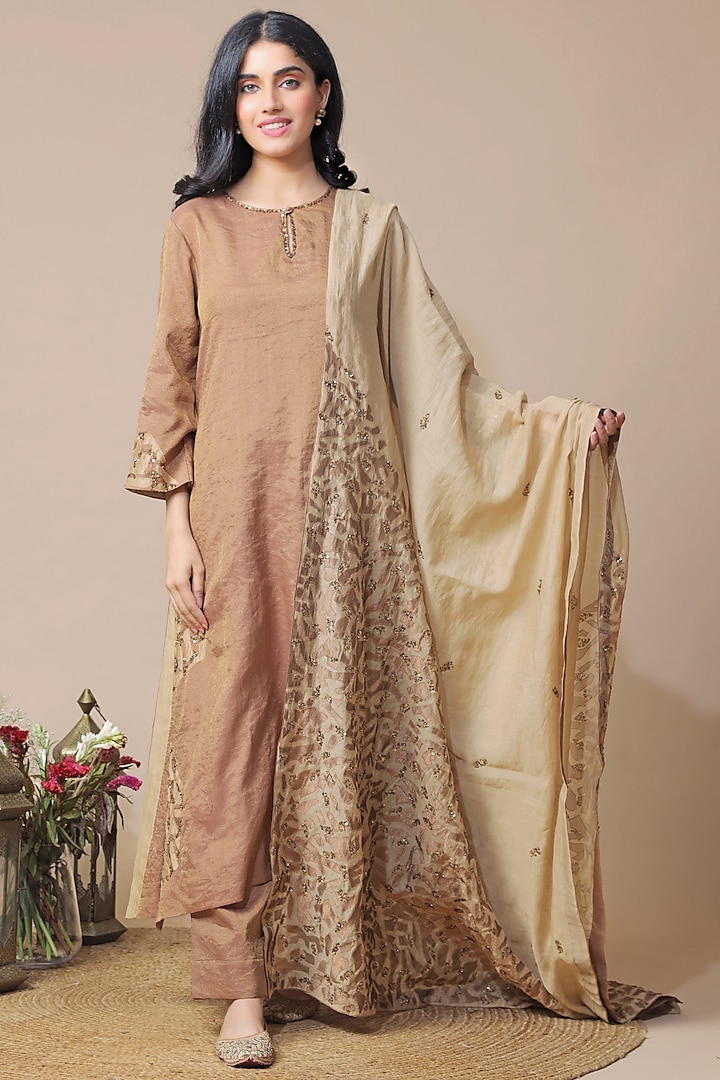 Brown Tissue Chanderi Kurta Set by Neelu Sethi at Pernia's Pop Up Shop