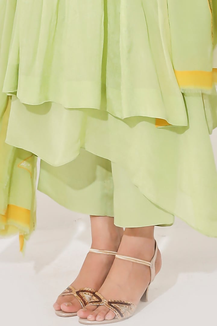 Lime Green Embroidered Kurta Set by Neelu Sethi at Pernia's Pop Up Shop
