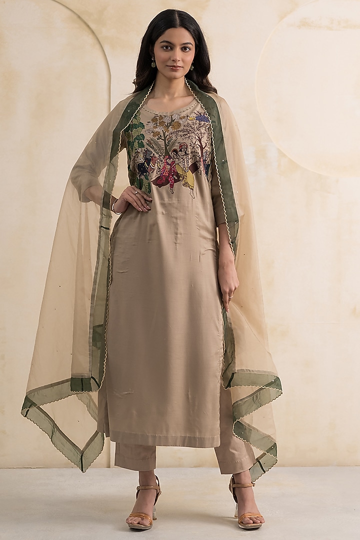 Beige Cotton Silk Hand & Machine Embroidered Kurta Set by Neelu and Manvi at Pernia's Pop Up Shop