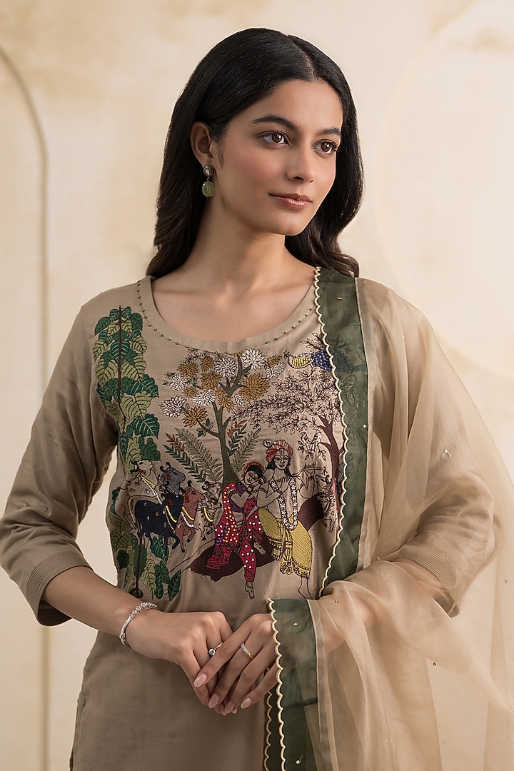 Beige Cotton Silk Hand & Machine Embroidered Kurta Set by Neelu and Manvi at Pernia's Pop Up Shop