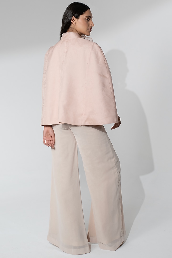 Pink Organza Thread Work Cape Set by Neelu and Manvi at Pernia's Pop Up Shop
