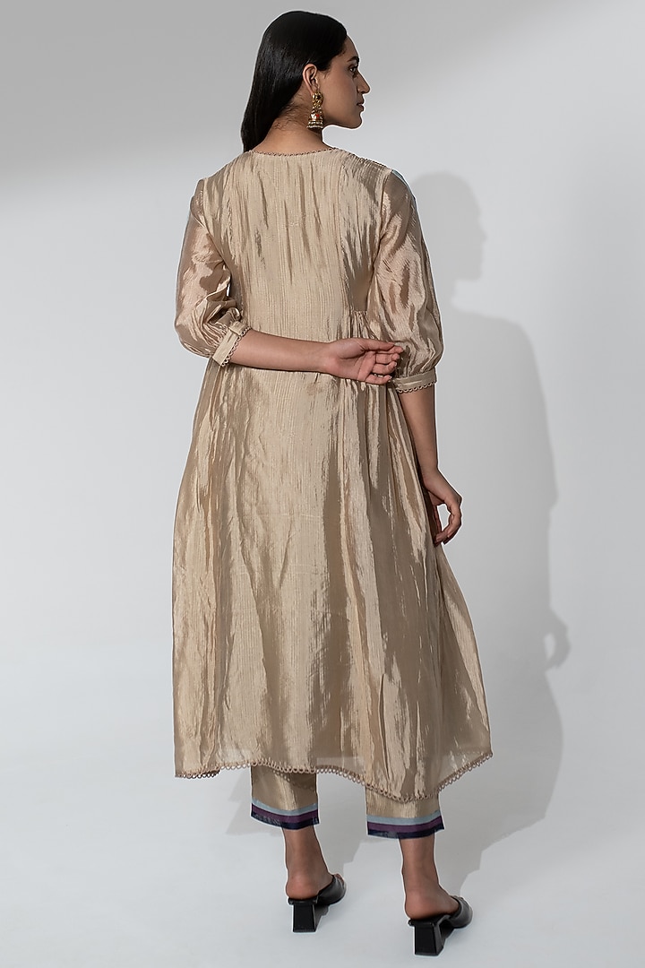 Golden Dupion Silk Applique Work Kurta Set by Neelu and Manvi at Pernia's Pop Up Shop