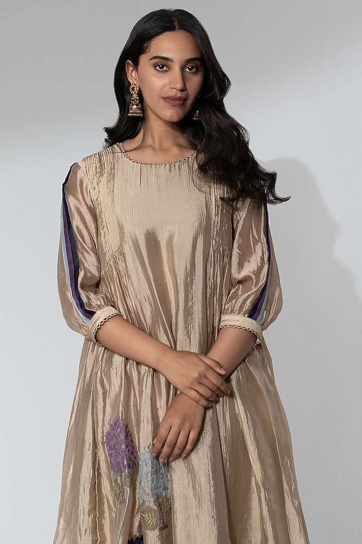 Golden Dupion Silk Applique Work Kurta Set by Neelu and Manvi at Pernia's Pop Up Shop