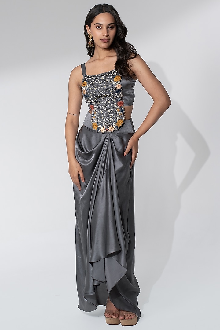 Grey Satin Dhoti Set by Neelu and Manvi at Pernia's Pop Up Shop