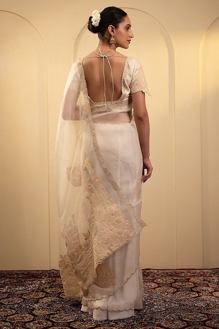 Ivory Organza Aari Work Wedding Saree Set by Neelu and Manvi at Pernia's Pop Up Shop