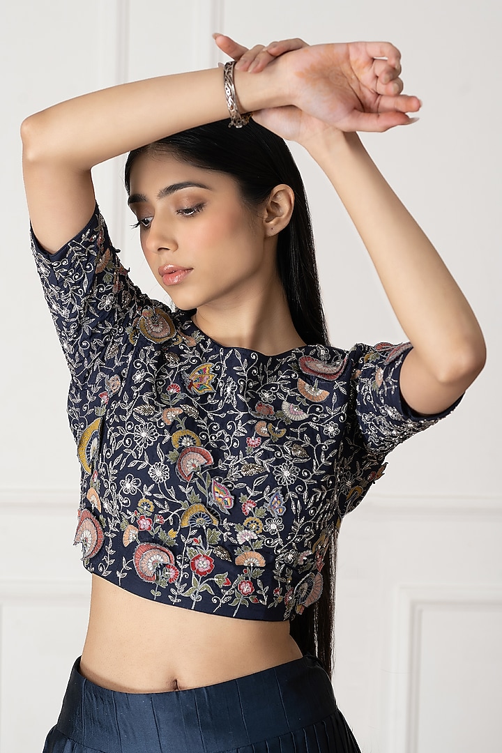 Blue Silk Crinkled Wedding Lehenga Set by Neelu and Manvi at Pernia's Pop Up Shop