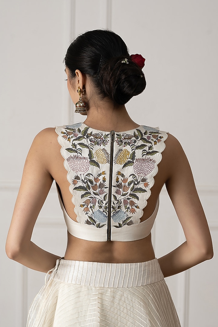 White Organza Wedding Lehenga Set by Neelu and Manvi at Pernia's Pop Up Shop