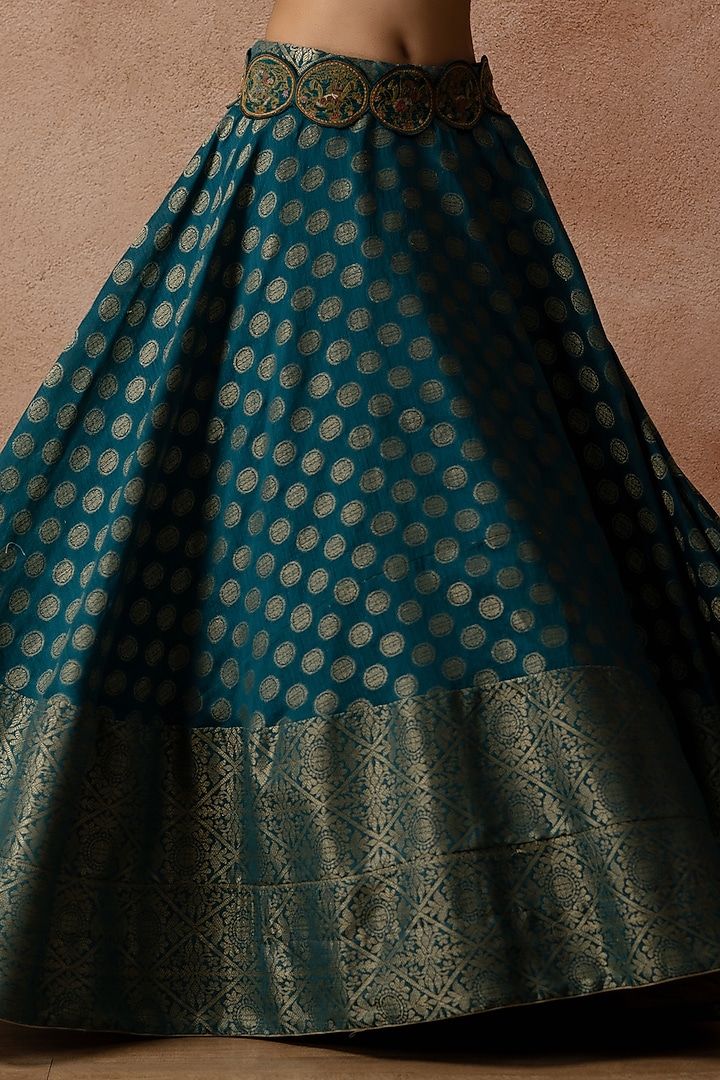 Green Chanderi Wedding Lehenga Set by Neelu and Manvi at Pernia's Pop Up Shop