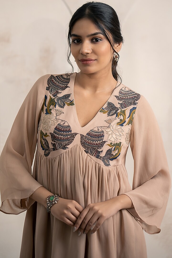 Dusty Pink Georgette Gharara Set by Neelu and Manvi at Pernia's Pop Up Shop