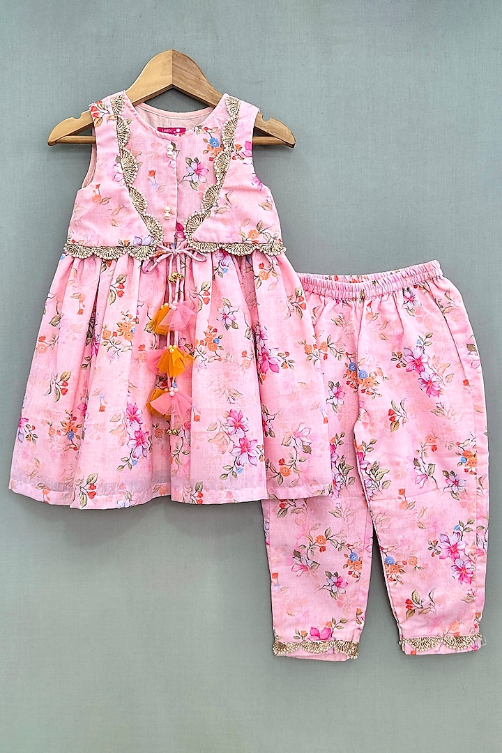 Pink Cotton Floral Printed Kurta Set For Girls by Label Neeti at Pernia's Pop Up Shop