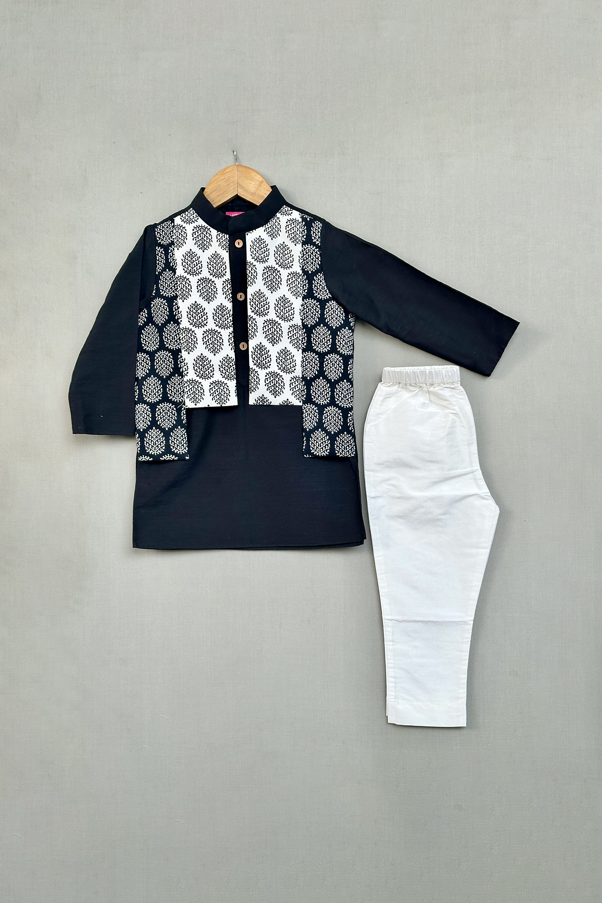 Black Cotton Kurta Set For Boys by Label Neeti