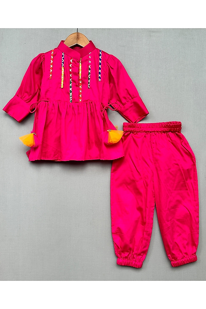 Pink Cotton Satin Embroidered Kurta Set For Girls by Label Neeti at Pernia's Pop Up Shop