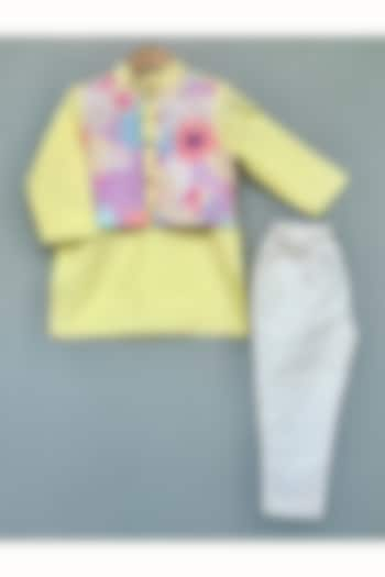 Yellow Cotton Kurta Set For Boys by Label Neeti at Pernia's Pop Up Shop