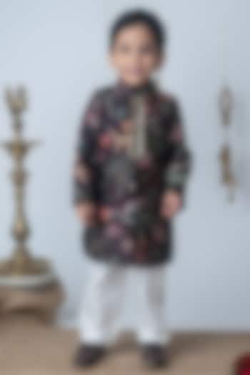 Wine Chanderi Animal & Floral Printed Kurta Set For Boys by Label Neeti at Pernia's Pop Up Shop