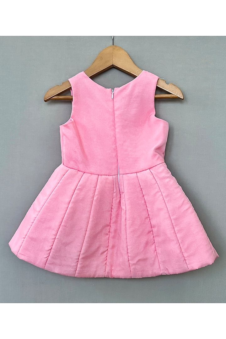 Baby Pink Chanderi Dress For Girls by Label Neeti at Pernia's Pop Up Shop