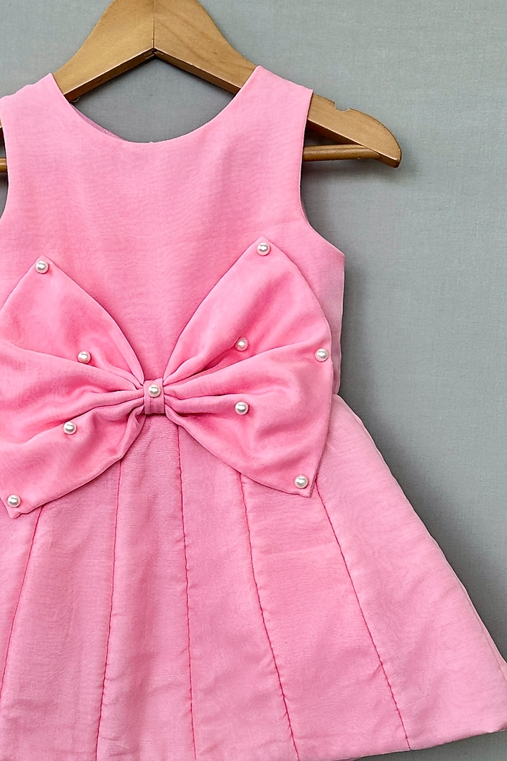 Baby Pink Chanderi Dress For Girls by Label Neeti at Pernia's Pop Up Shop