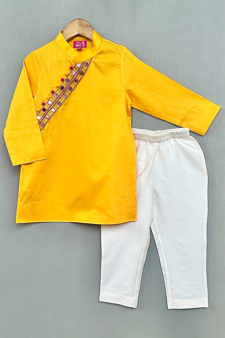 Yellow Cotton Satin Hand Embroidered Kurta Set For Boys by Label Neeti at Pernia's Pop Up Shop