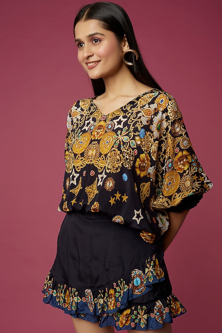 Black Printed Co-Ord Set by Neeva A at Pernia's Pop Up Shop